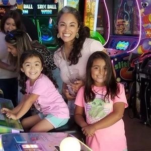 Meet your Posher, Serena